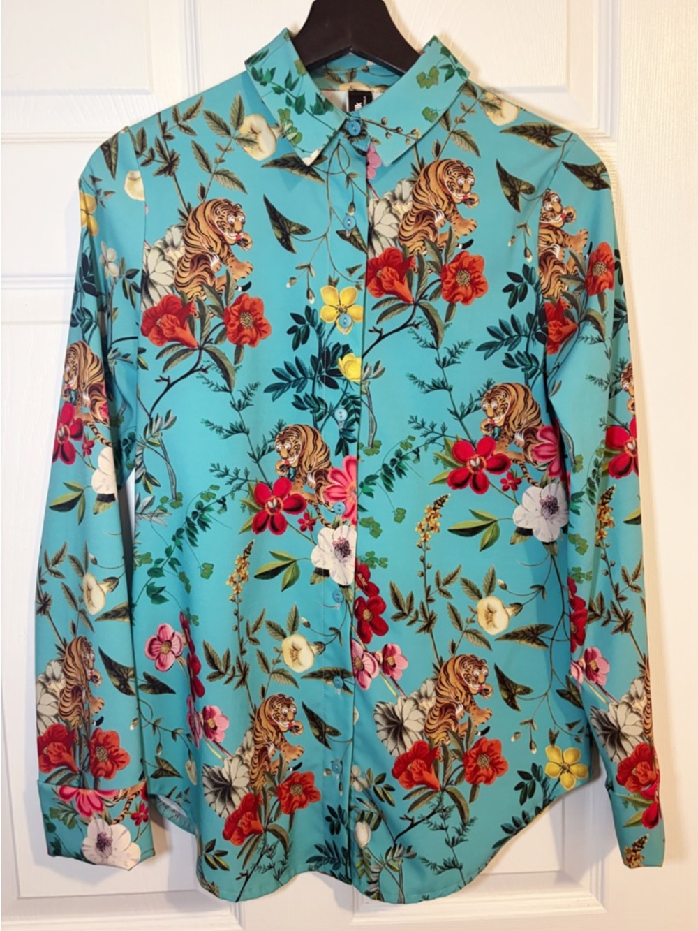 Blackmilk Tropical Tiger Floral Button-Down Shirt - Aqua Blue - Picture 2 of 3